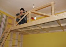 Vollholz Hochbetten maßgefertigt aus Berlin, Hochetagen, Etagenbetten, Spieletagen, Schlafebenen, bauen, Kinderbetten, Galerien, Hochbettleitern, Kita Einrichtungen, preiswert, günstig   (93)