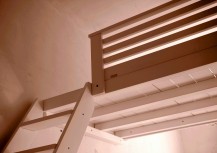 Vollholz Hochbetten maßgefertigt aus Berlin, Hochetagen, Etagenbetten, Spieletagen, Schlafebenen, bauen, Kinderbetten, Galerien, Hochbettleitern, Kita Einrichtungen, preiswert, günstig, Hochbettbauer, Hochbettspeziallist, Hochbettanfertigung, Kastenbetten