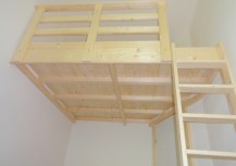 Vollholz Hochbetten maßgefertigt aus Berlin, Hochetagen, Etagenbetten, Spieletagen, Schlafebenen, bauen, Kinderbetten, Galerien, Hochbettleitern, Kita Einrichtungen, preiswert, günstig, Hochbettbauer, Hochbettspeziallist, Hochbettanfertigung, Kastenbetten