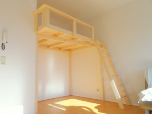 Vollholz Hochbetten maßgefertigt aus Berlin, Hochetagen, Etagenbetten, Spieletagen, Schlafebenen, bauen, Kinderbetten, Menke Bett, Kita Einrichtungen, preiswert (2)