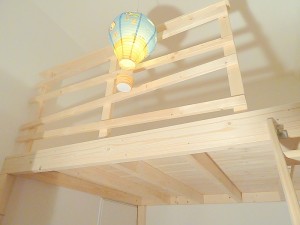 Vollholz Hochbetten maßgefertigt aus Berlin, Hochetagen, Etagenbetten, Spieletagen, Schlafebenen, bauen, Kinderbetten, Menke Bett, Kita Einrichtungen, preiswert (2)
